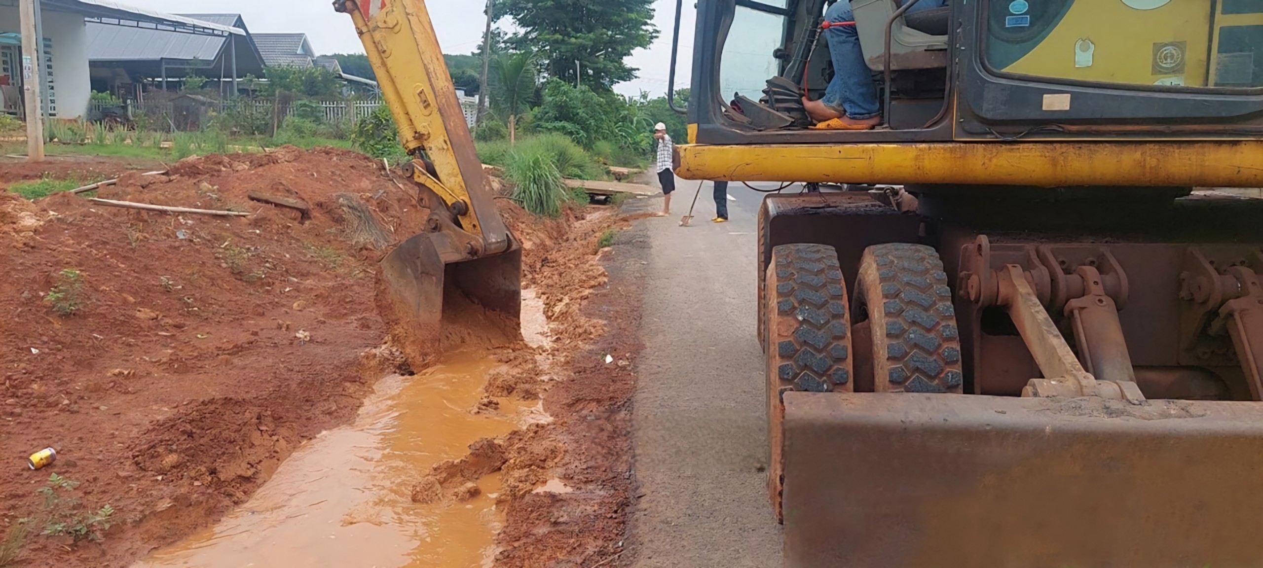 Dân sinh - Bình Phước: Khắc phục điểm đen giao thông trên quốc lộ 14 trong mùa mưa (Hình 2).