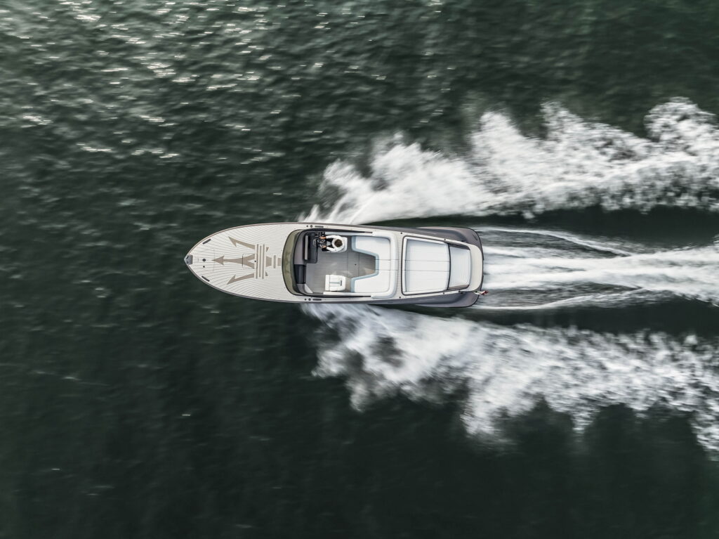 maserati boat 14