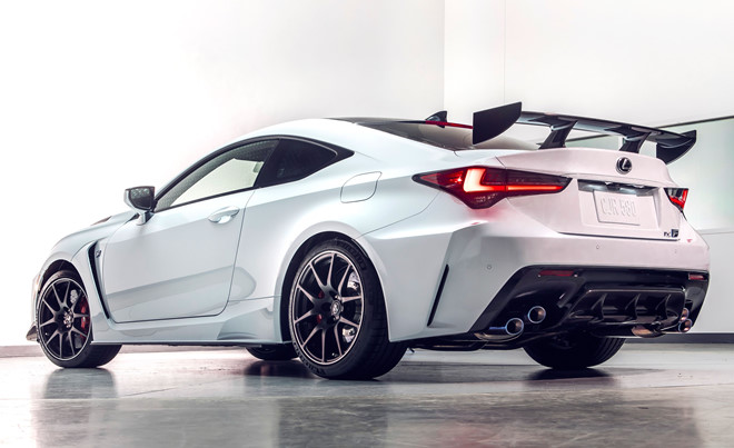 Thị trường xe - Lexus RC F 2020: Lột xác với phiên bản xe đua (Hình 2).