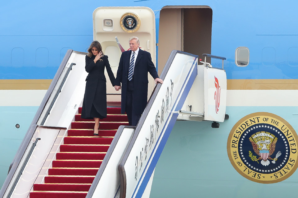 Những khoảnh khắc đặc biệt của Tổng thống Trump trên đường công du châu Á - Hình 19
