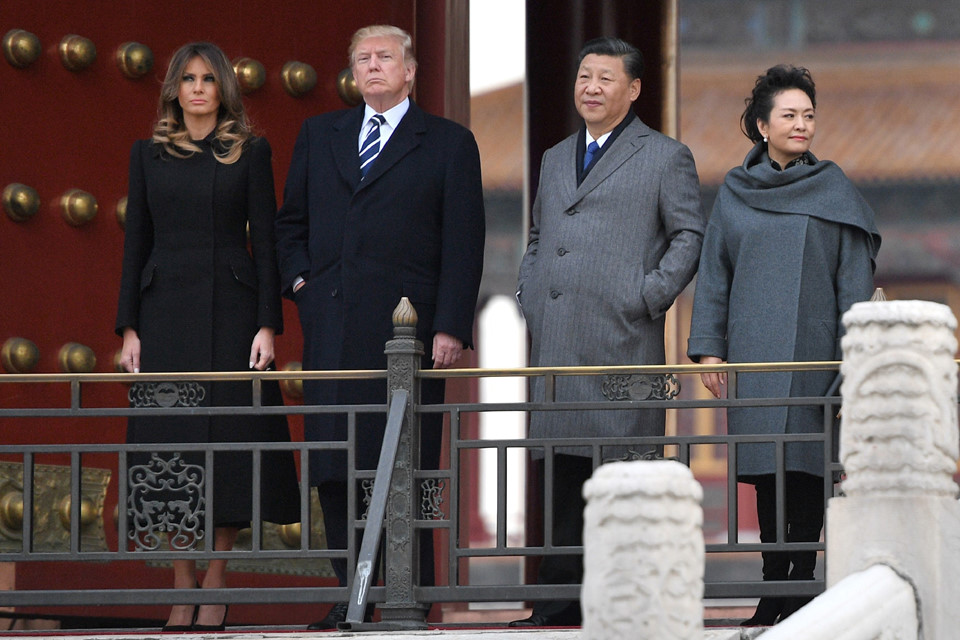 Những khoảnh khắc đặc biệt của Tổng thống Trump trên đường công du châu Á - Hình 22