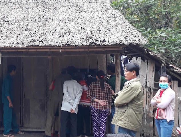 Nóng 12h: Điều tra vụ chồng giết vợ rồi tự sát ở Vĩnh Long - Hình 1