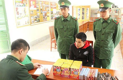 Nóng 12H: Bắt kẻ đồi bại 2 lần hiếp dâm bé gái 8 tuổi - Hình 4
