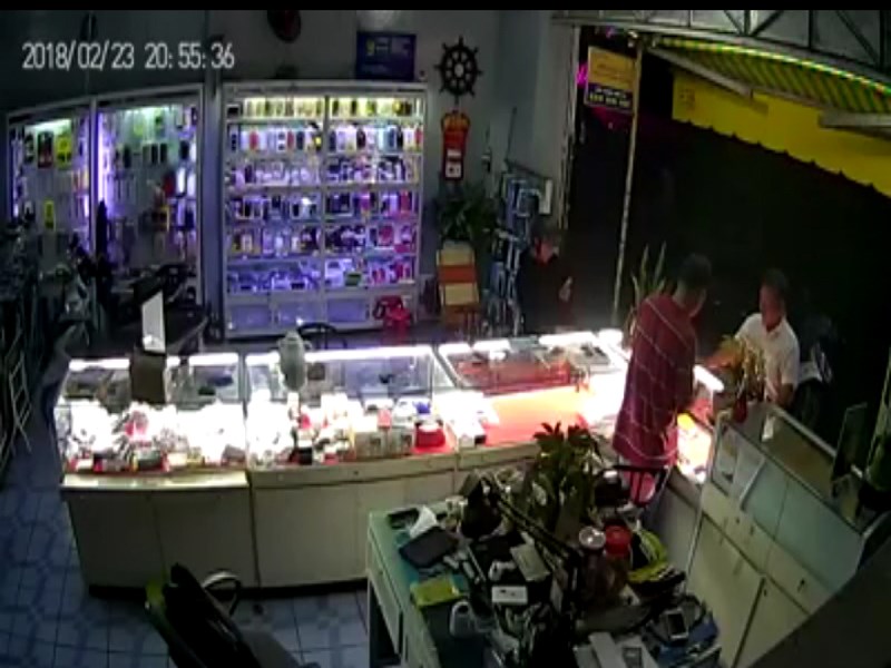 Nóng 24H: Điều tra vụ bé gái thiệt mạng vì trúng nhát dao của cha - Hình 4