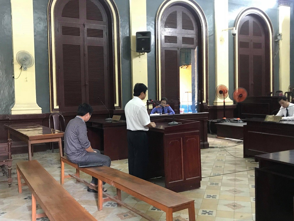 Hồ sơ điều tra - Cựu chủ tịch xã tiếp tay cho kẻ lừa đảo chiếm đoạt hàng tỷ đồng của người dân