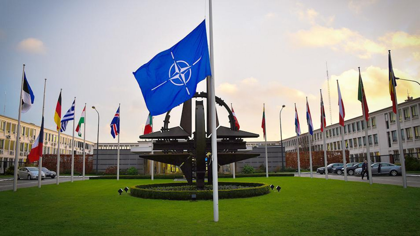 Tiêu điểm - Lý do Nga ngừng mọi hoạt động hợp tác với NATO