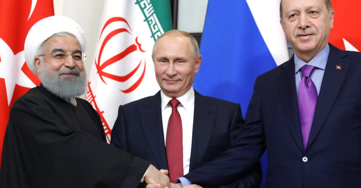Tiêu điểm - Nga-Thổ-Iran hợp sức “đẩy” Mỹ ra khỏi Syria, Washington có cầm cự nổi? (Hình 2).