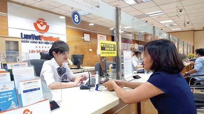 Tài chính - Ngân hàng - LienVietPostBank hỗ trợ 10.000 tỉ đồng, tiếp tục giảm lãi suất cho vay đến 2%/năm