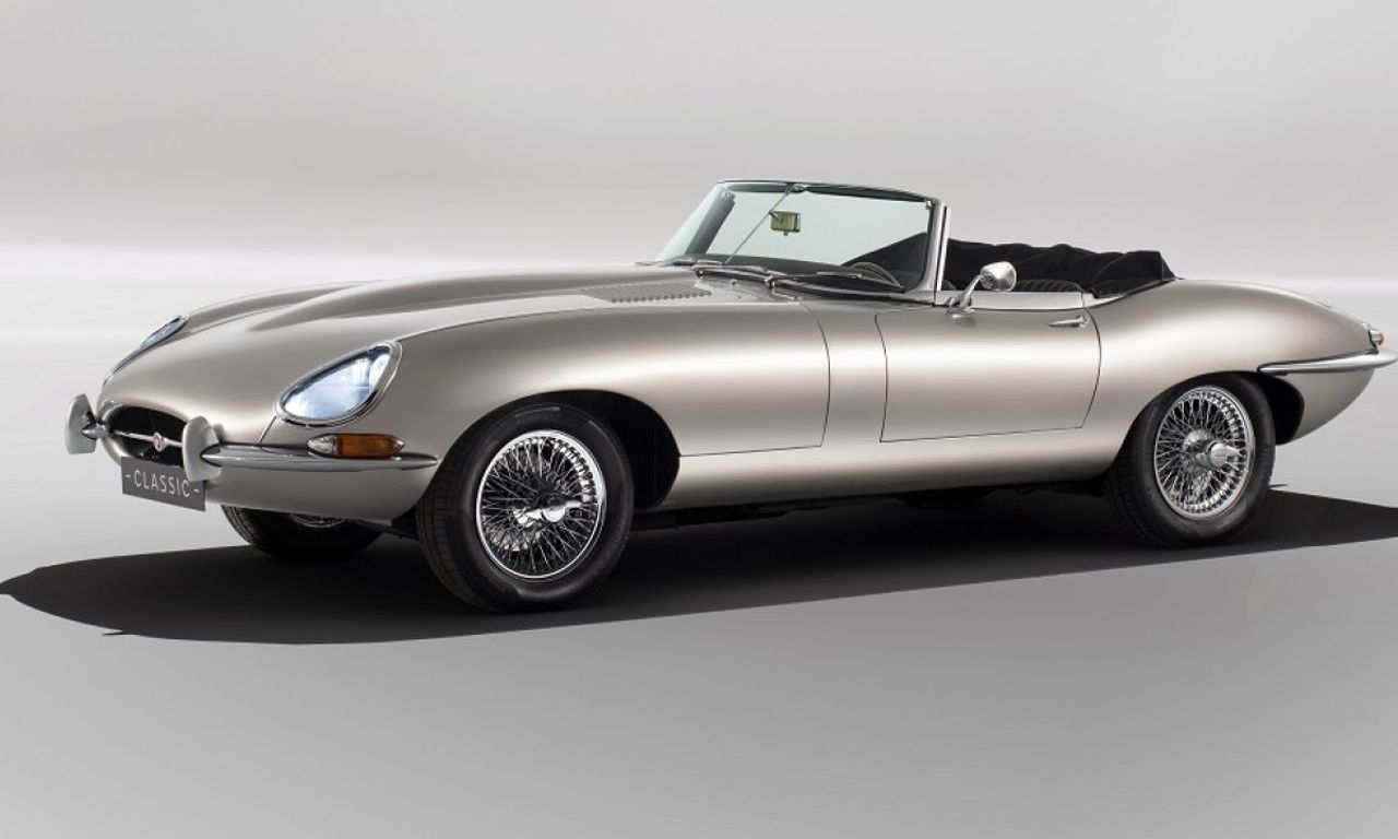 Jaguar E-Type giữ nguyên vẻ ngoài như phiên bản xe cổ.