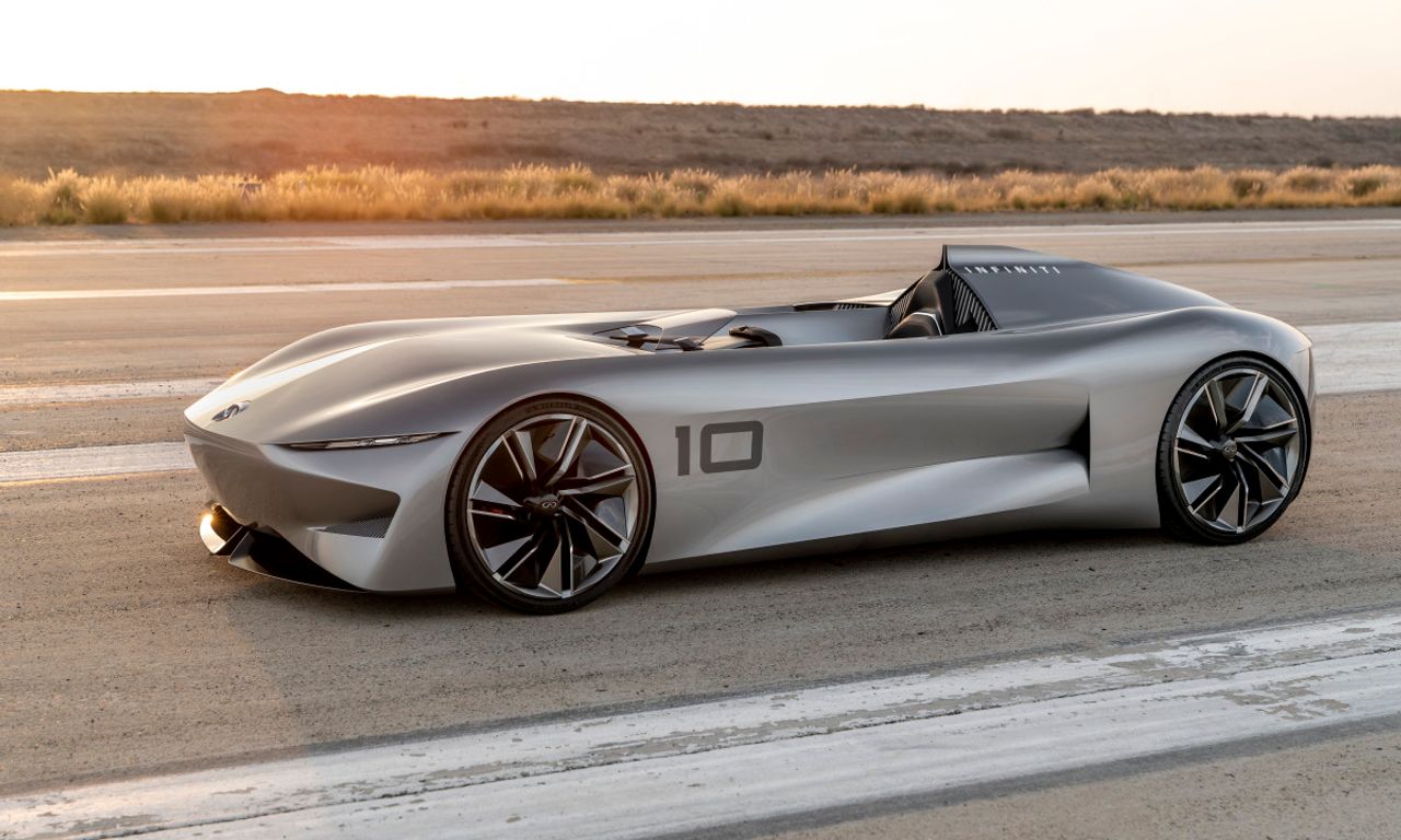 Infiniti Prototype 10 chưa công bố chi tiết thông số kỹ thuật nhưng chỉ tiết lộ rằng Prototype 10 sẽ mang trên mình động cơ điện.