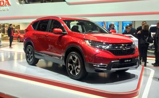 Honda CR-V 2018 gỉ sét bất thường: Người tiêu dùng có thể khởi kiện? Honda CR-V 2018 gỉ sét bất thường: Người tiêu dùng có thể khởi kiện?