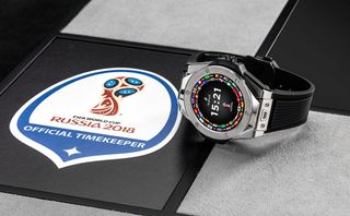 Chiếc đồng hồ các trọng tài sử dụng trong World Cup 2018 có gì đặc biệt? 2 Chiếc đồng hồ các trọng tài sử dụng trong World Cup 2018 có gì đặc biệt? 2