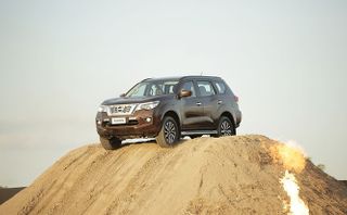 Nissan Terra: Làn gió mới hay mảnh ghép "cho đủ" ở Việt Nam? Nissan Terra: Làn gió mới hay mảnh ghép "cho đủ" ở Việt Nam?