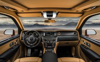 Sốc với giá bán chính hãng Rolls-Royce Cullinan tại Việt Nam Sốc với giá bán chính hãng Rolls-Royce Cullinan tại Việt Nam