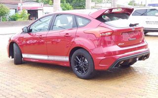 Ford Focus được đại lý nâng cấp thế nào để “câu khách”? Ford Focus được đại lý nâng cấp thế nào để “câu khách”?