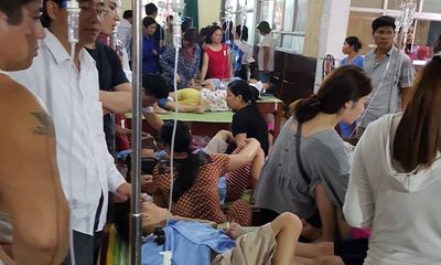 Thực hư thông tin 800 học sinh ở Ninh Bình bị ngộ độc phải cấp cứu