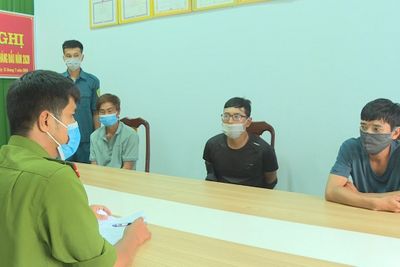 Bắt 3 đối tượng tàng trữ, mua bán trái phép chất ma túy giữa mùa dịch