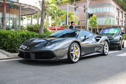 ferrari 488 gtb dau tien quay tro lai sai gon