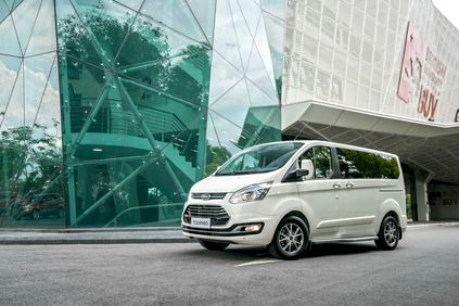 ford tourneo titanium white jpg7