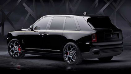 rolls royce cullinan black badge 2