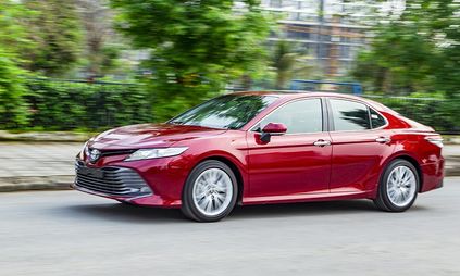 toyota camry 2019 1