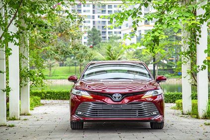 toyota camry 2019 3