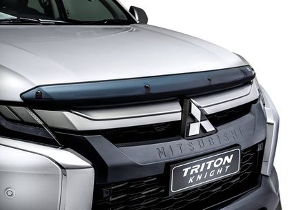 mitsubishi triton knight phien ban gioi han 2