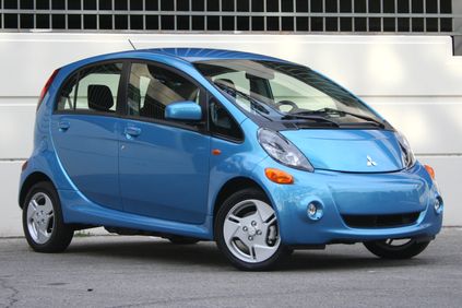 2016 mitsubishi i miev 8