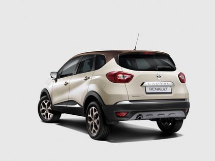 renault kaptur extreme rear three quarters