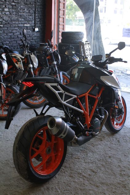 nguoi dua tin ktm 1290 super duke r 2017 gia 638 trieu dong co dang dong tien bat gao 4