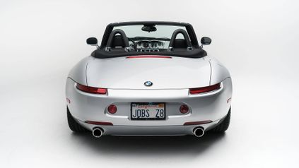 nguoi dua tin ban dau gia 2000 bmw z8 cua steve jobs 11