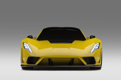 nguoi dua tin hennessey venom f5 ke den sau thach thuc bugatti chiron 10