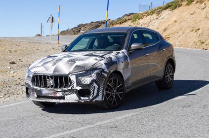 nguoi dua tin maserati levante gts dong co v8 5