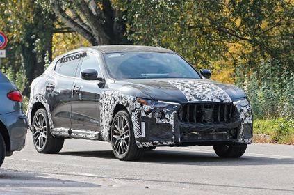 nguoi dua tin maserati levante gts dong co v8 6