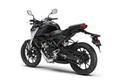 nguoi dua tin 2018 honda cb125r ra mat danh cho nguoi moi bat dau choi mo to 1