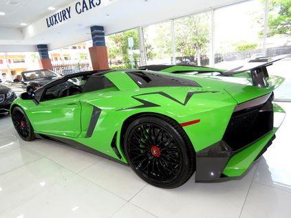 nguoi dua tin lamborghini aventador sv roadster mau son doc nhat the gioi 10