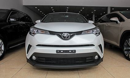 nguoi dua tin toyota c hr dau tien ve viet nam 7