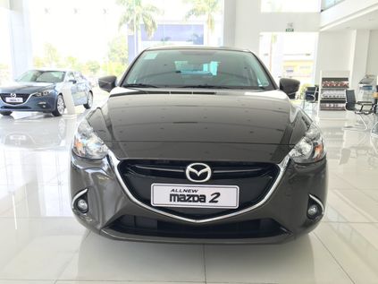 nguoi dua tin bang gia o to mazda 1 2018 moi nhat