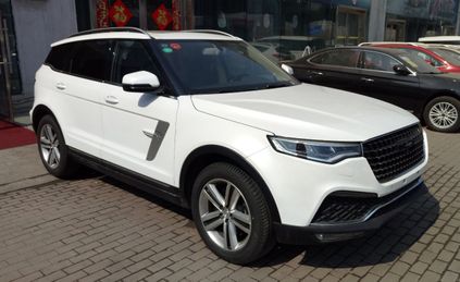 nguoi dua tin zotye t700 len doi masserati 8