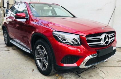 nguoi dua tin mercedes benz glc 200 gia re 3