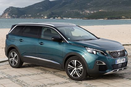 nguoi dua tin xe peugeot 5008 cong bo gia tai philippines 4