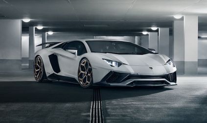 amborghini aventador s 1