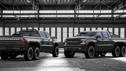 xe ban tai hennessey goliath 6x6 chevrolet silverado 2