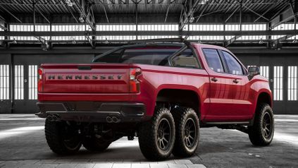 xe ban tai hennessey goliath 6x6 chevrolet silverado 3