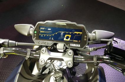 xe yamaha mt 15 2019 3