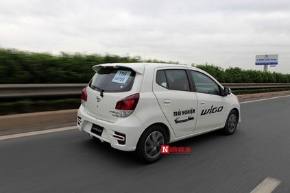 danh gia xe toyota wigo 2018 1