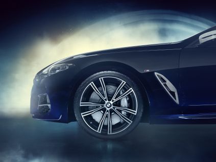 xe bmw m850i night sky thien thach 6