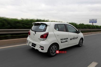 danh gia xe toyota wigo 2018 1