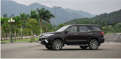 toyota fortuner 2018 ban ra 1