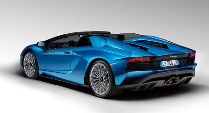 2018 lamborghini aventador s roadster 6